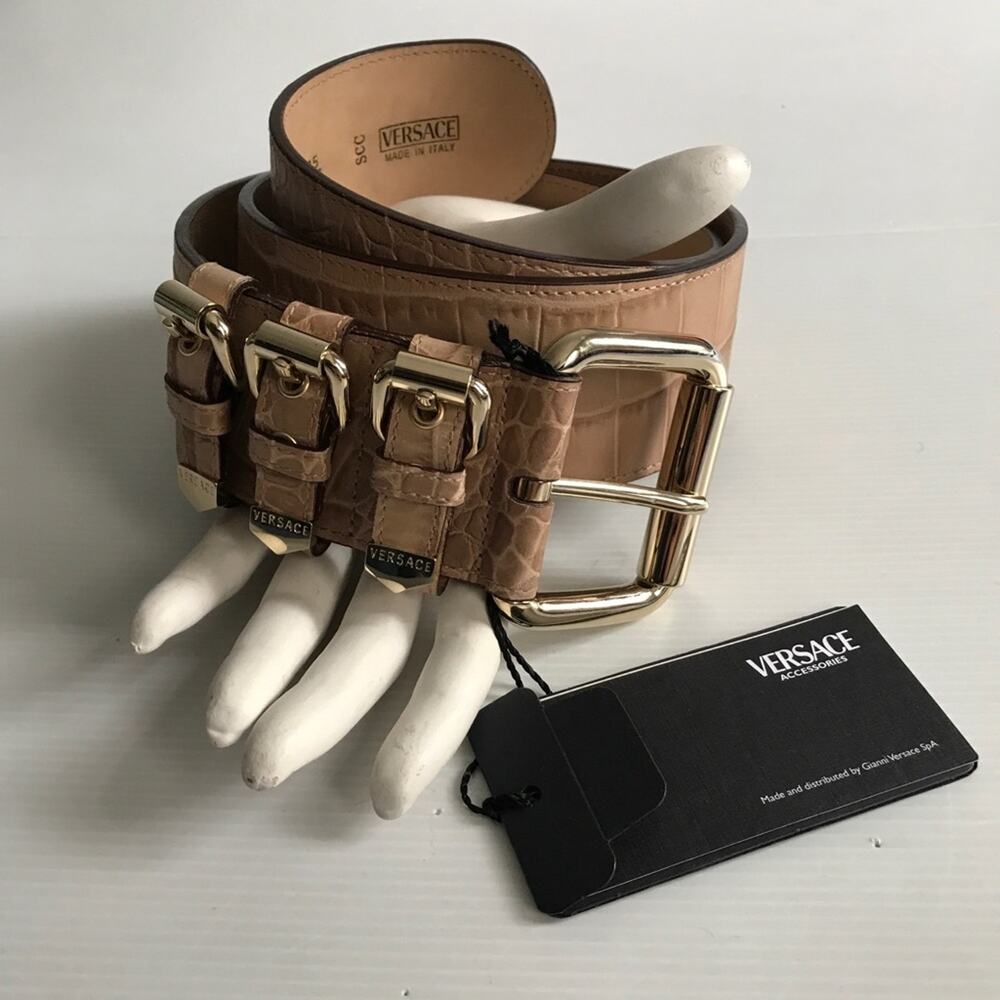Versace Belt Wide leather buckles NWT Authenticity made in Italy sz 34